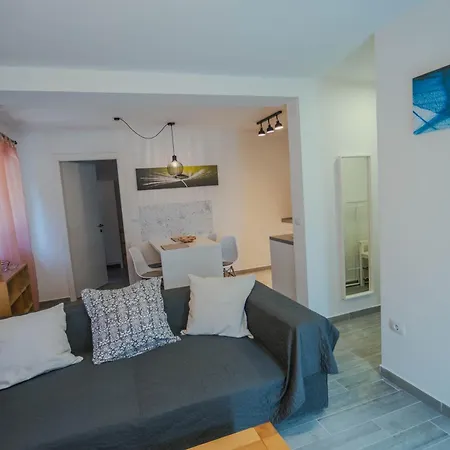 Apartment Polaris *