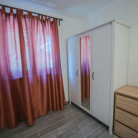 Polaris Apartment